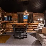 Hotel Iso-Syoete 4*